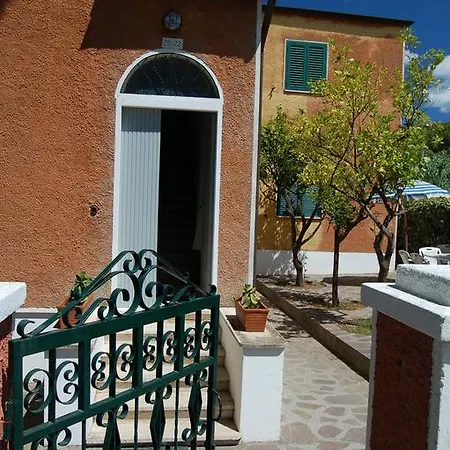 Elbamar Lägenhetshotell Procchio (Isola d'Elba)