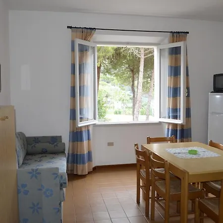 Lägenhetshotell Elbamar 3*